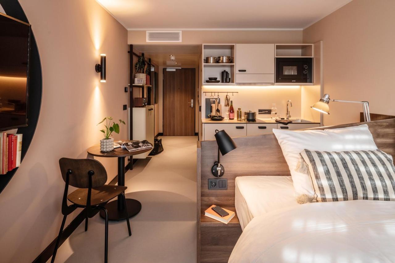 Revo Munich Aparthotel Exteriör bild