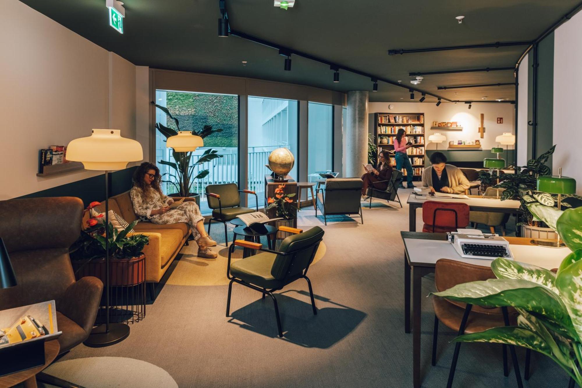 Revo Munich Aparthotel Exteriör bild
